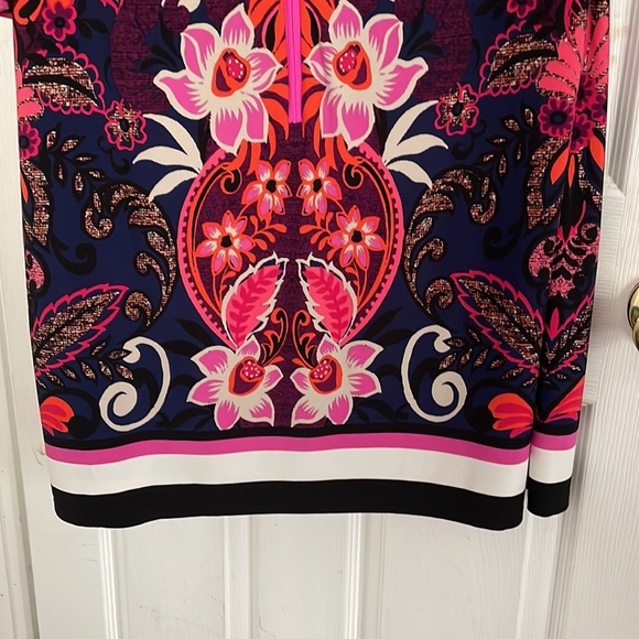 Eliza J Wonderful colorful dress. Lined. Size 14. Stylish zipper. Great details. - Picture 4 of 4